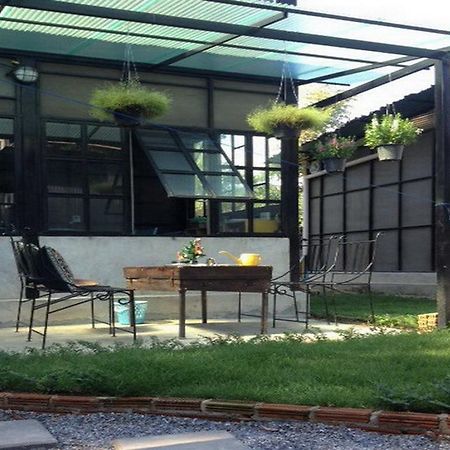 Viva Shack Hostel Chiang Mai Exterior photo
