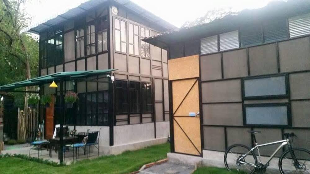 Viva Shack Hostel Chiang Mai Exterior photo