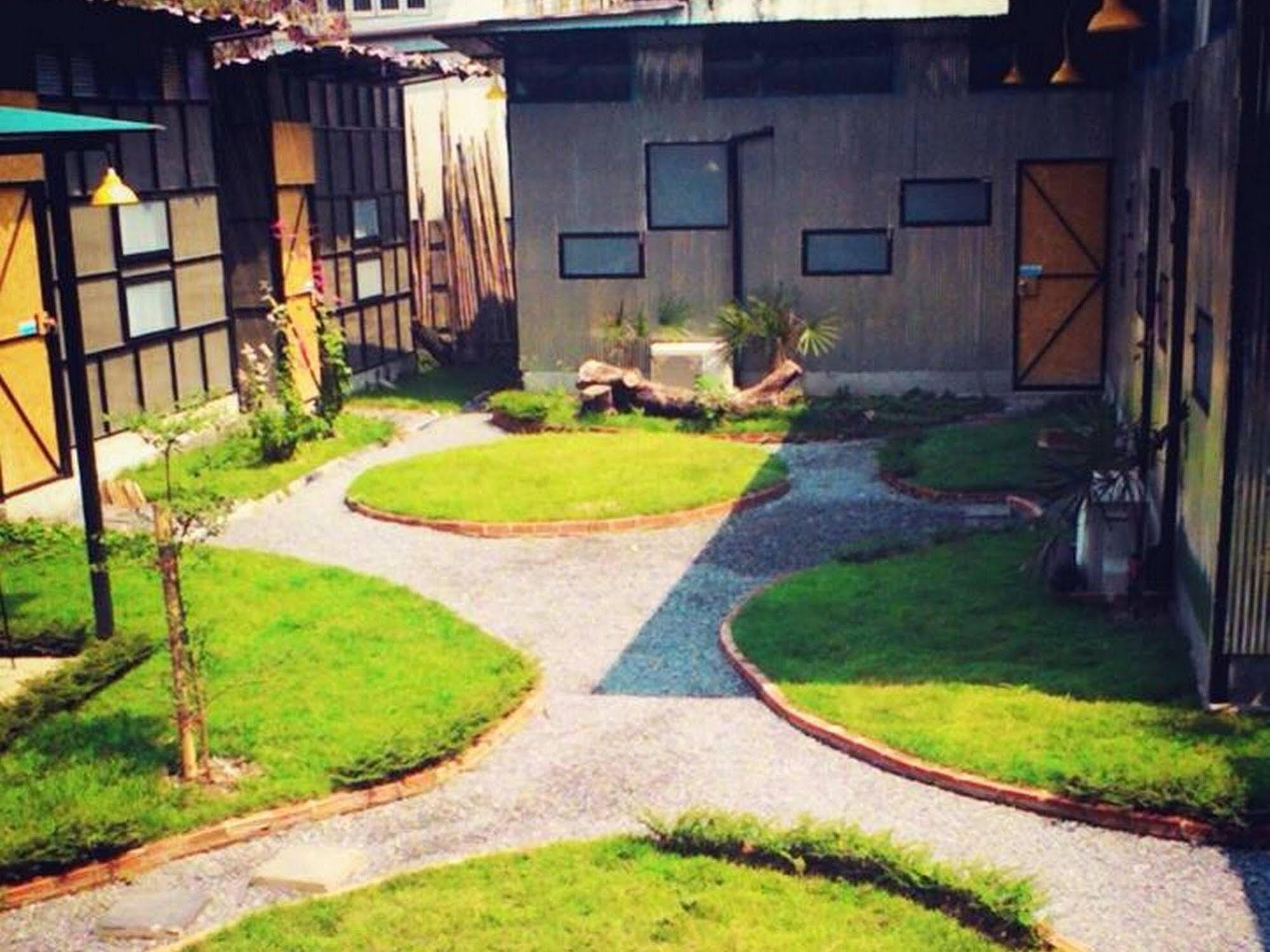 Viva Shack Hostel Chiang Mai Exterior photo